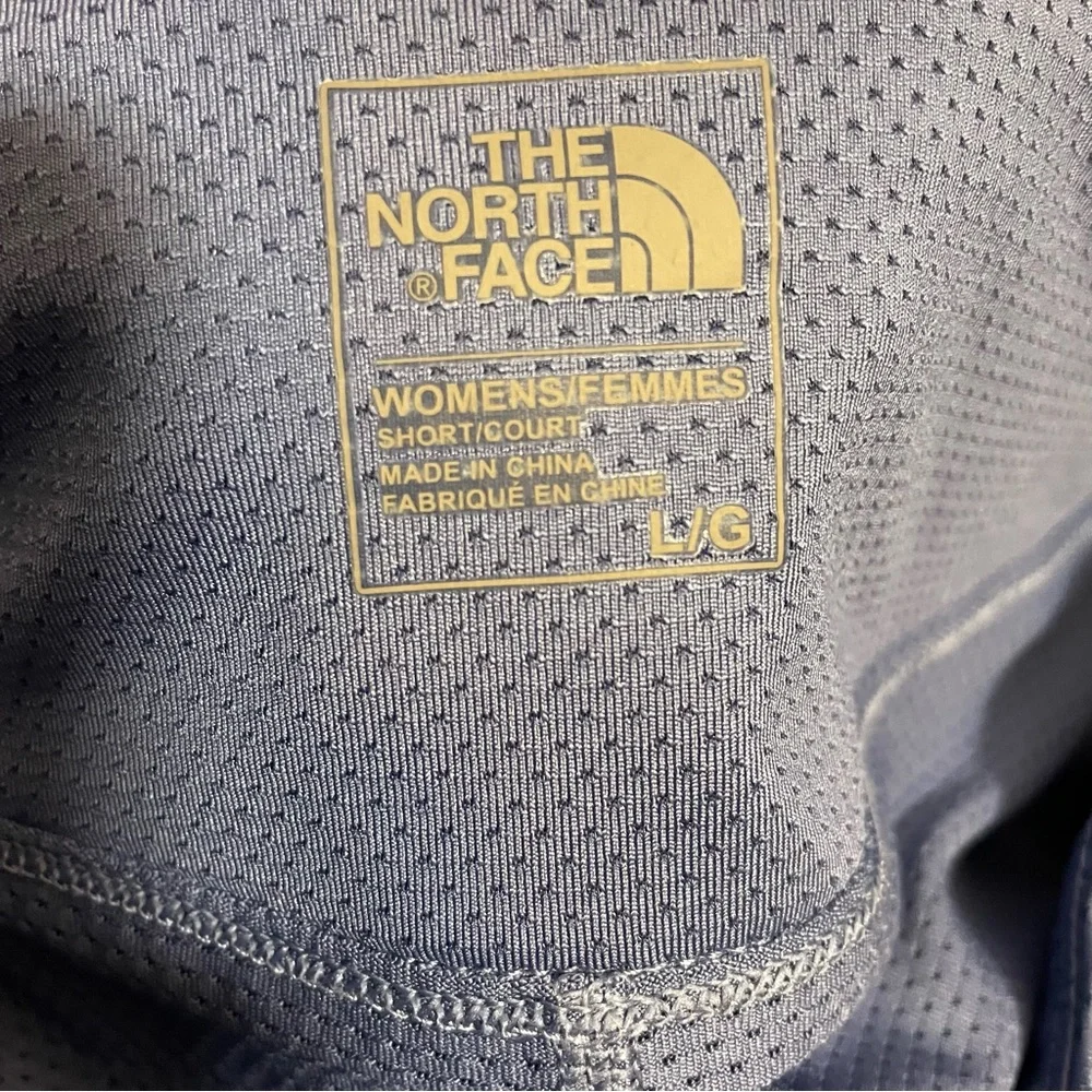 The North Face Skort Blue with mesh shorts size large athletic running tennis